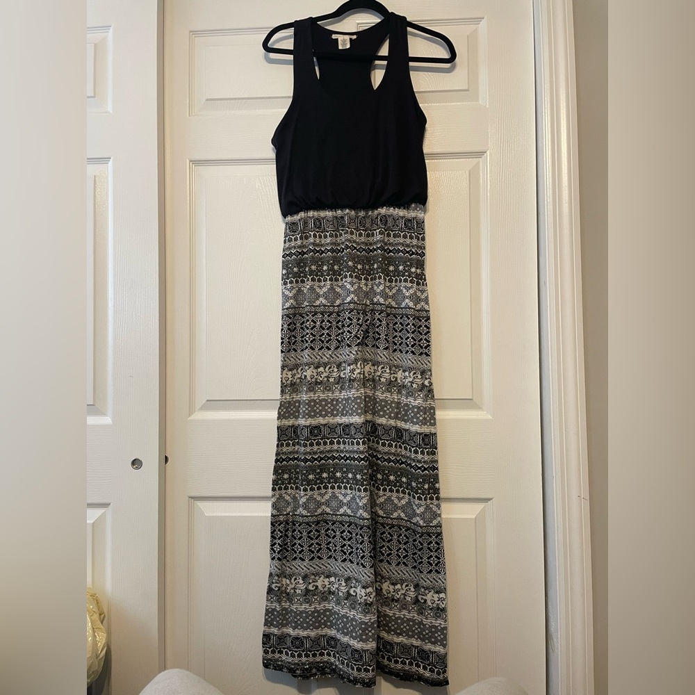 Black & Gray Patterned Maxi Dress